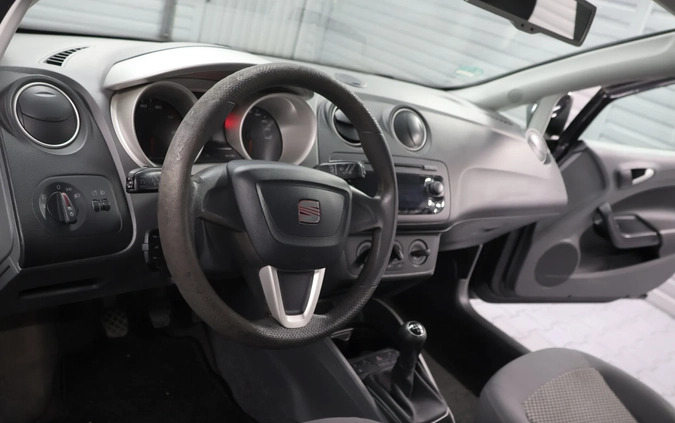 Seat Ibiza cena 21400 przebieg: 193000, rok produkcji 2010 z Skawina małe 106